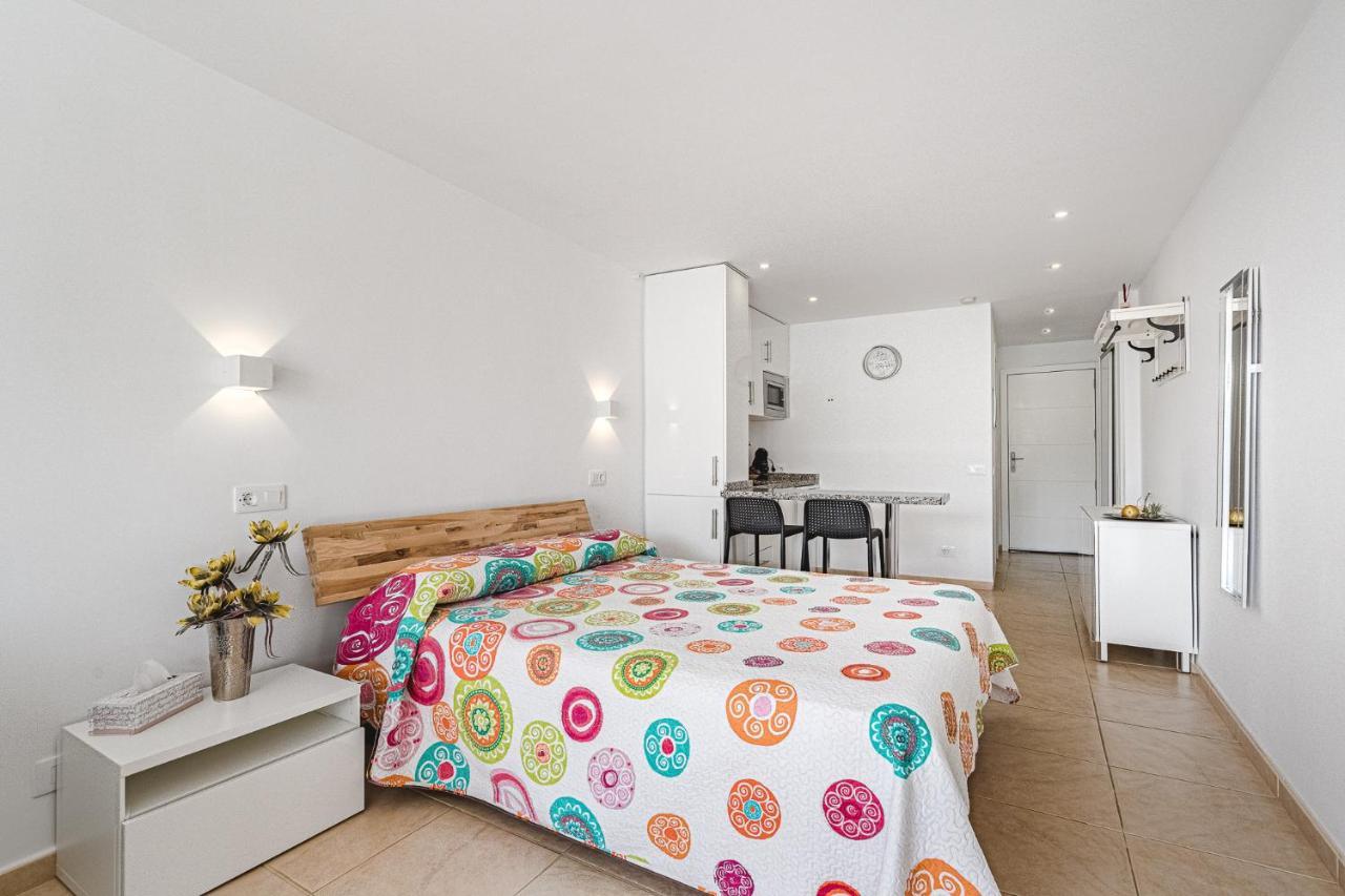 Lovely Studio, La Pinta Beach, Complex Los Geranios Costa Adeje  Bagian luar foto